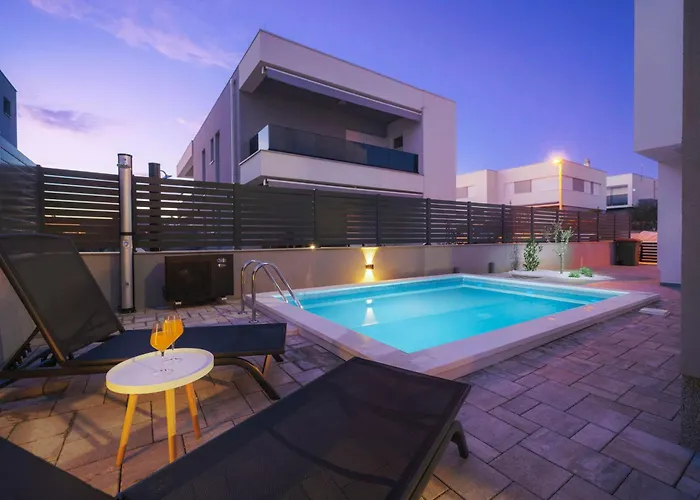 Augusta With Heated Pool Casa vacanze