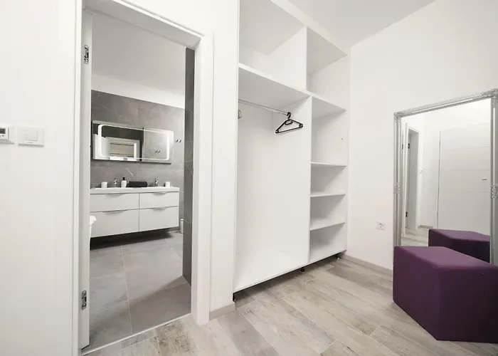 Augusta With Heated Pool Casa vacanze